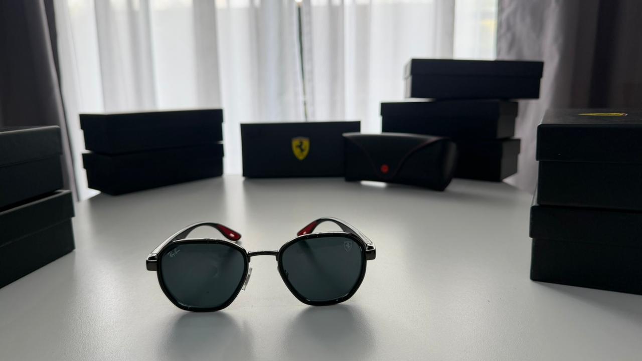 Scuderia Collection plateado oscuro /lente azulada  3674 F007/71