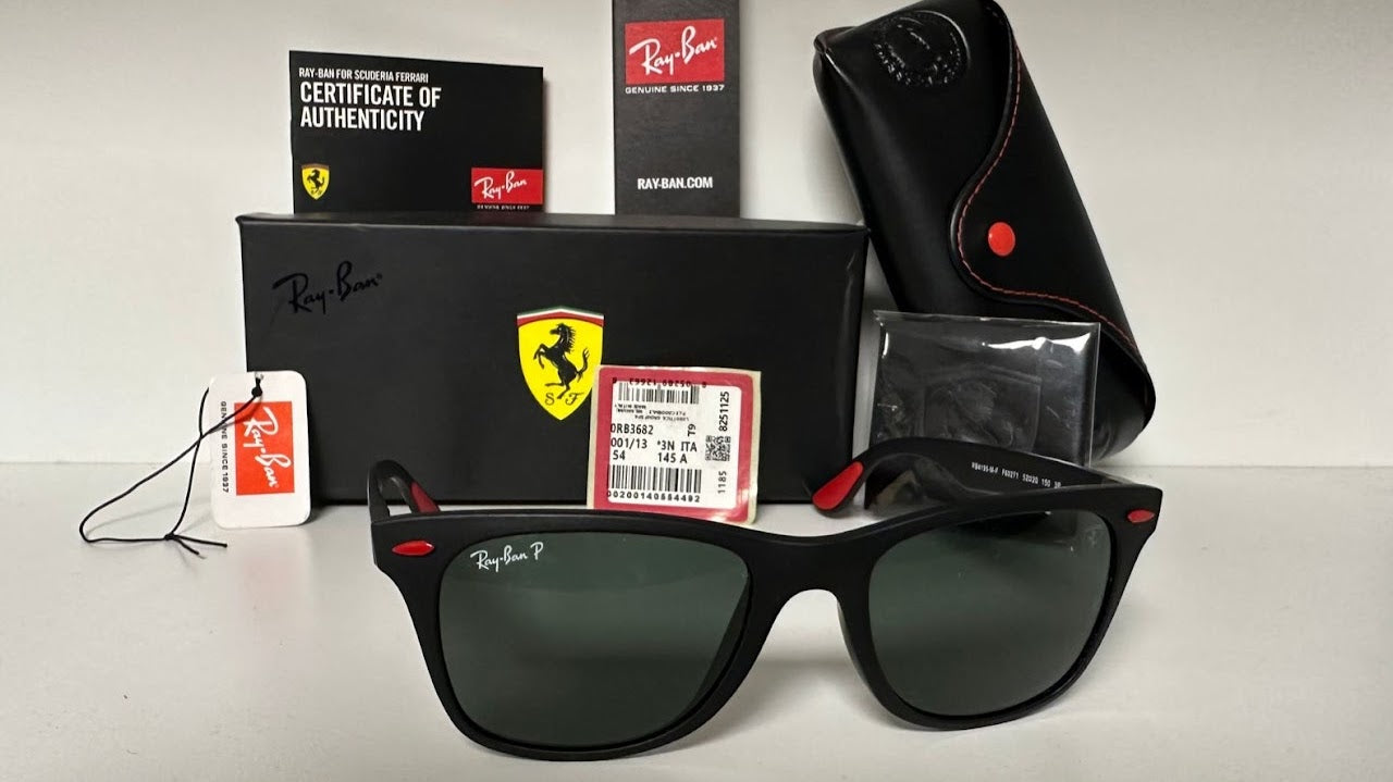 Wayfarer Ferrari Negro/Verde Polarizado 4195-M F602/71